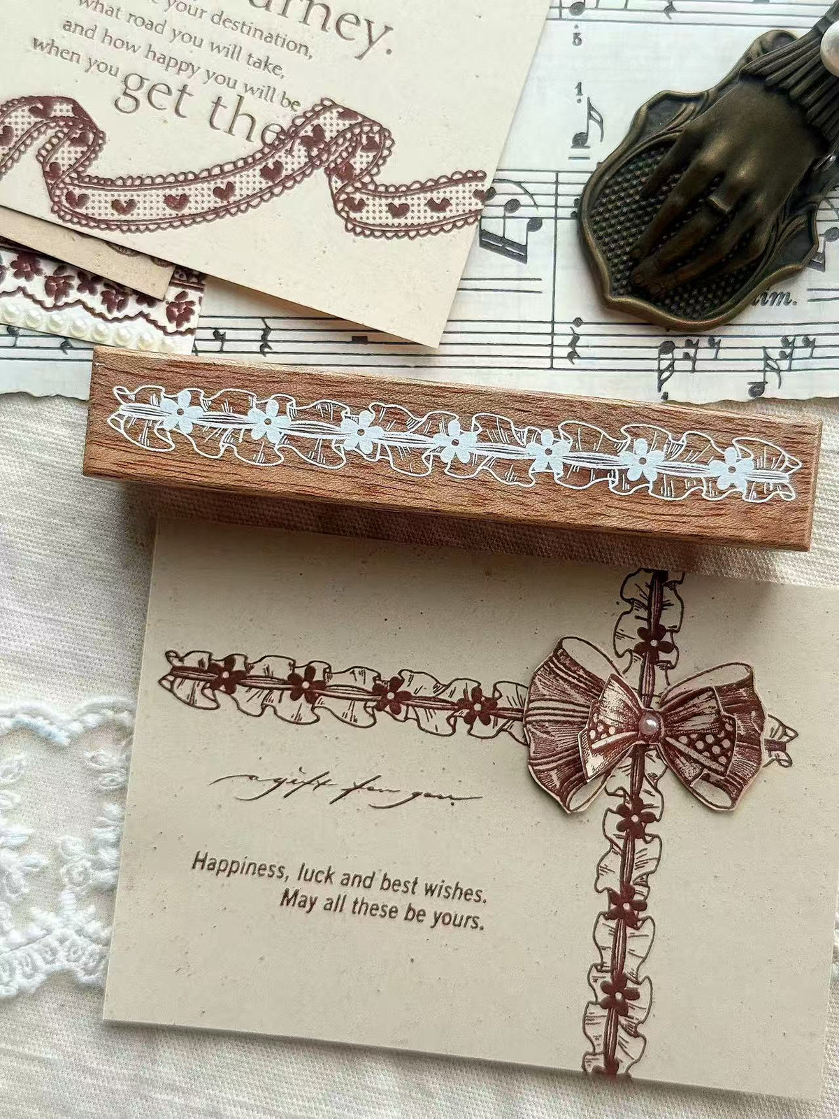 Lace & Bow Wooden Rubber Stamp